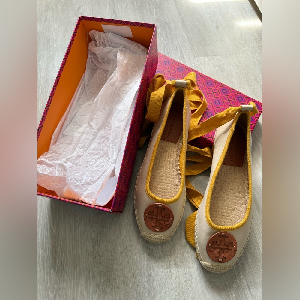 Tory Burch Cream and Yellow Espadrilles Size 6